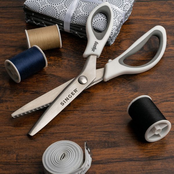 Singer 9  Pinking Shears For Sale - Image 5